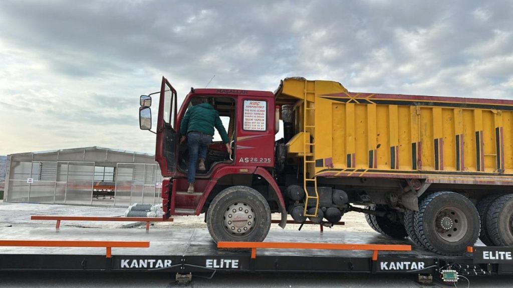 Balıkesir’de Tır Kantarı: Zeytin Hasadında Kuyruksuz Tartım